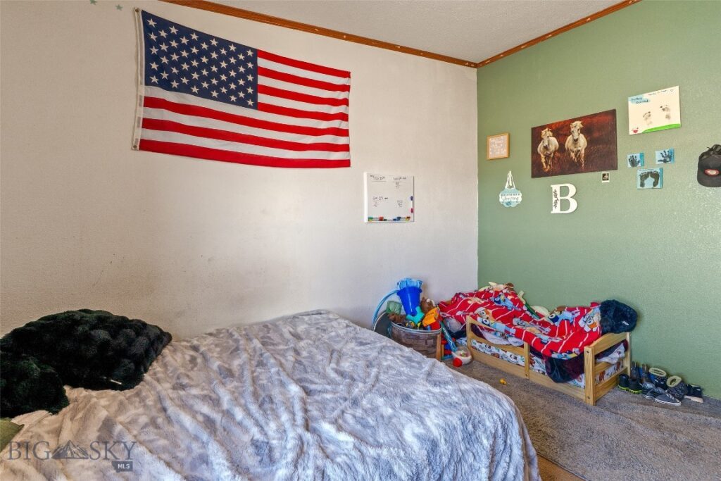 56 Spannering, Big Timber MT 59011