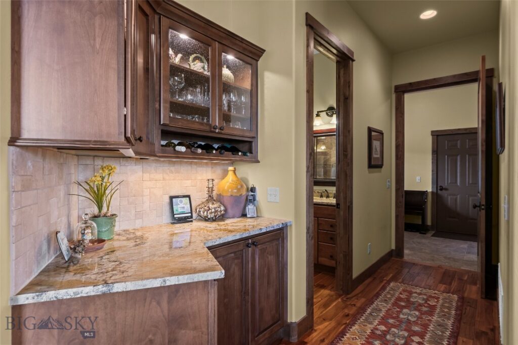 57 Diamondback Road, Ennis MT 59729