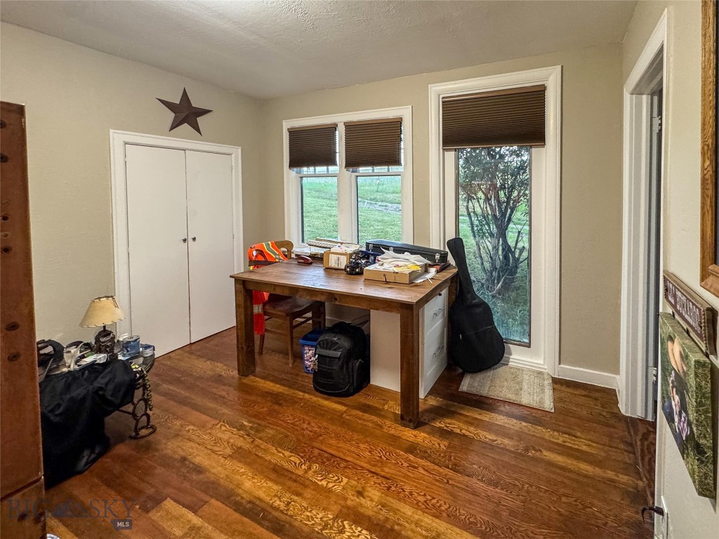 581 Willow Creek Road, Red Lodge MT 59068