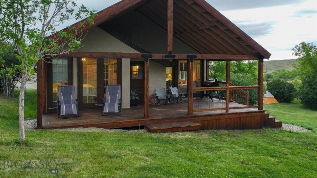 581 Willow Creek Road, Red Lodge MT 59068
