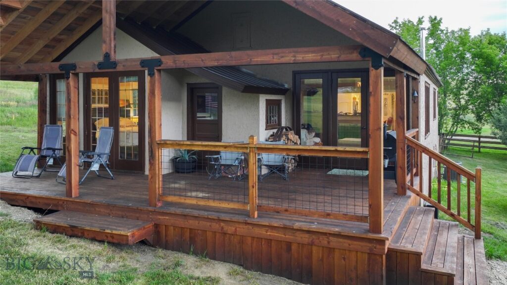 581 Willow Creek Road, Red Lodge MT 59068