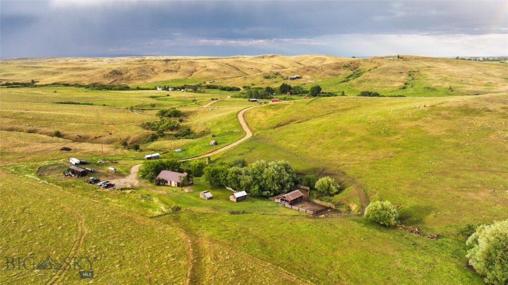 581 Willow Creek Road, Red Lodge MT 59068
