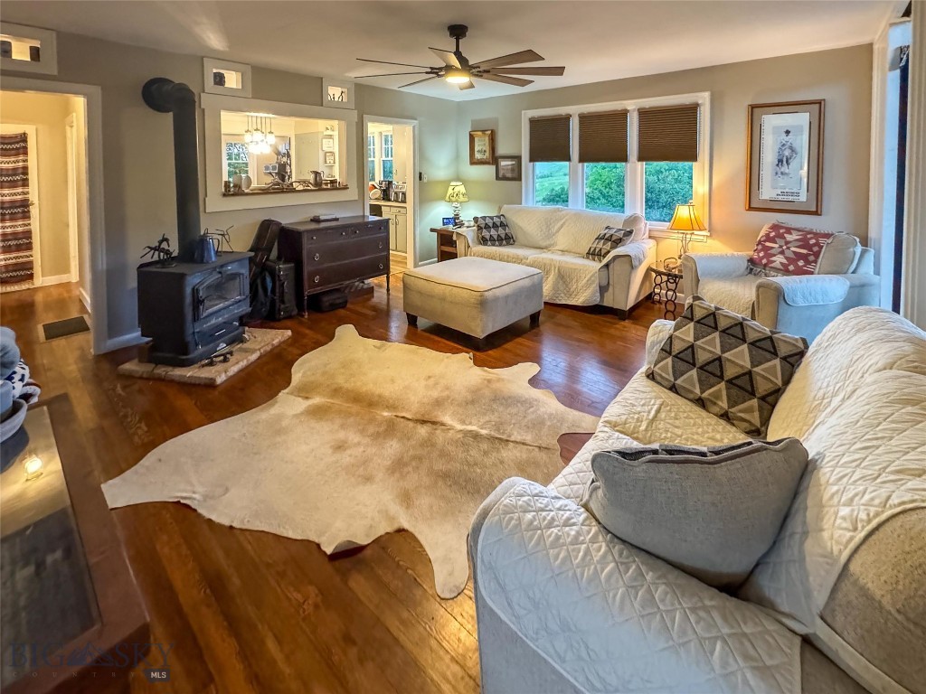 581 Willow Creek Road, Red Lodge MT 59068