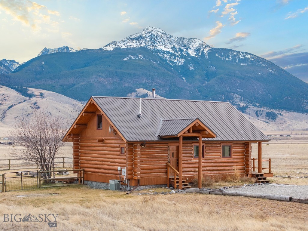 59 Bitterroot Trail, Livingston MT 59047