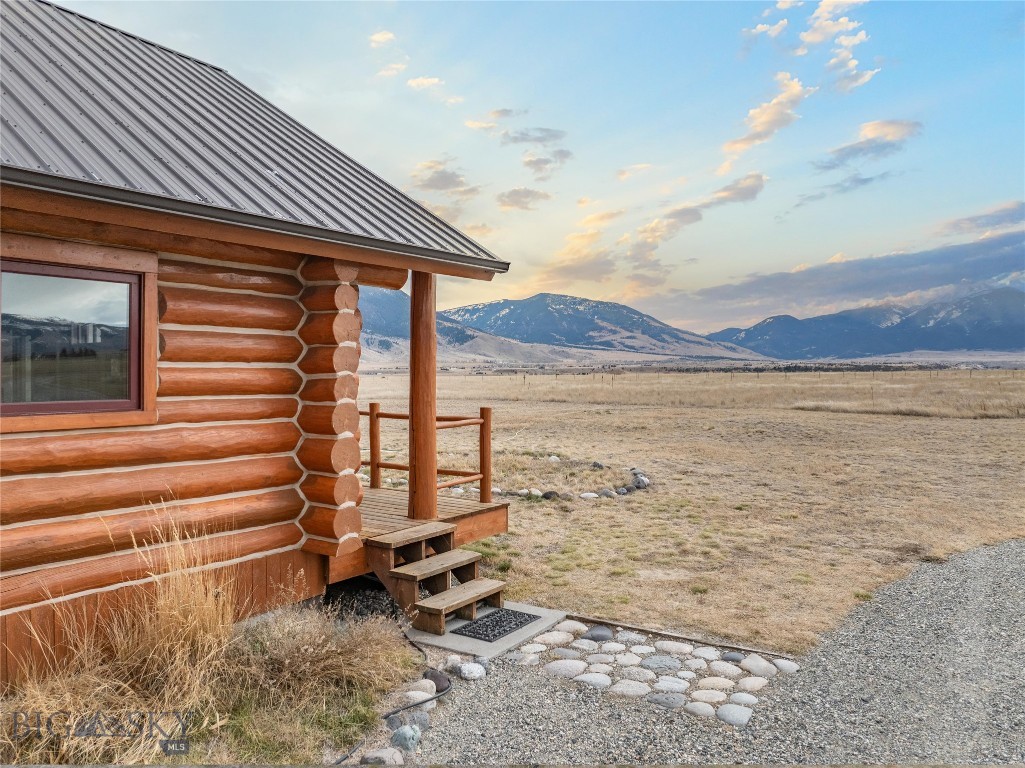 59 Bitterroot Trail, Livingston MT 59047