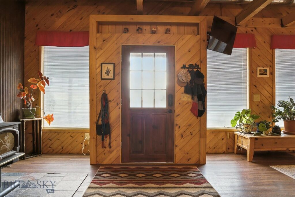 6 Moose Horn Lane, Livingston MT 59047