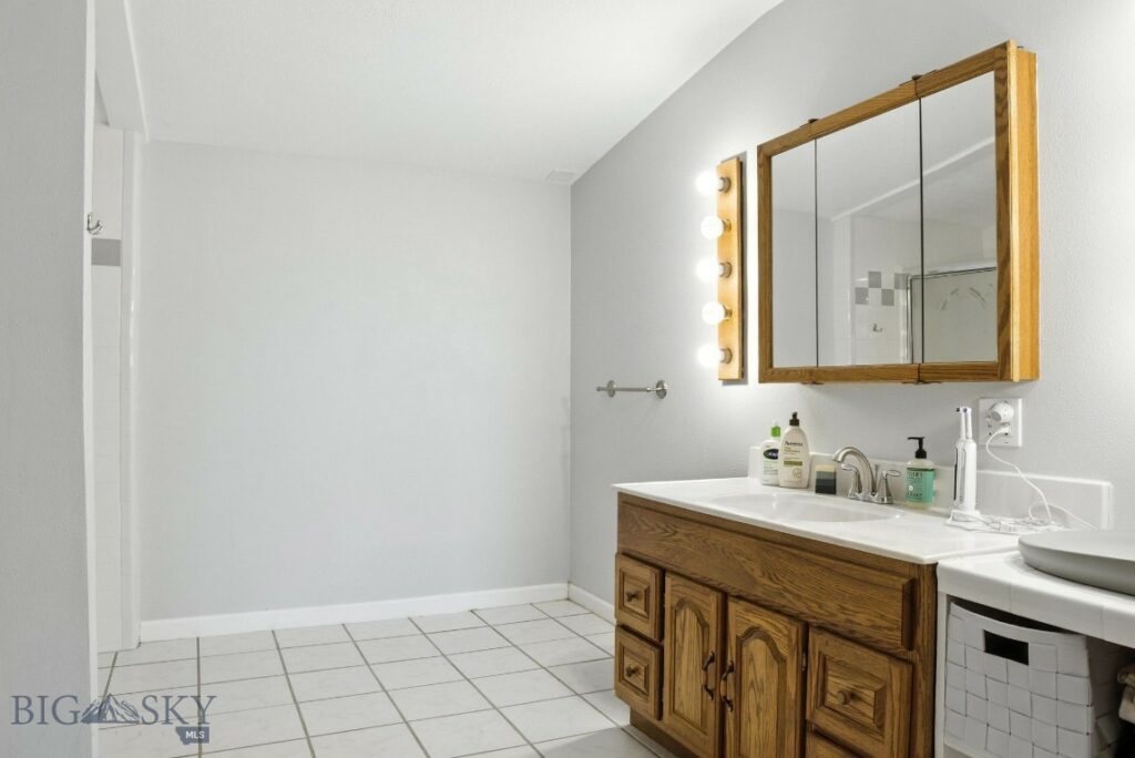 6 Moose Horn Lane, Livingston MT 59047