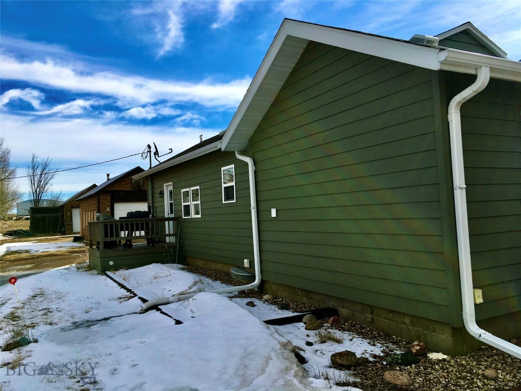 602 Oie Street, Scobey MT 59263