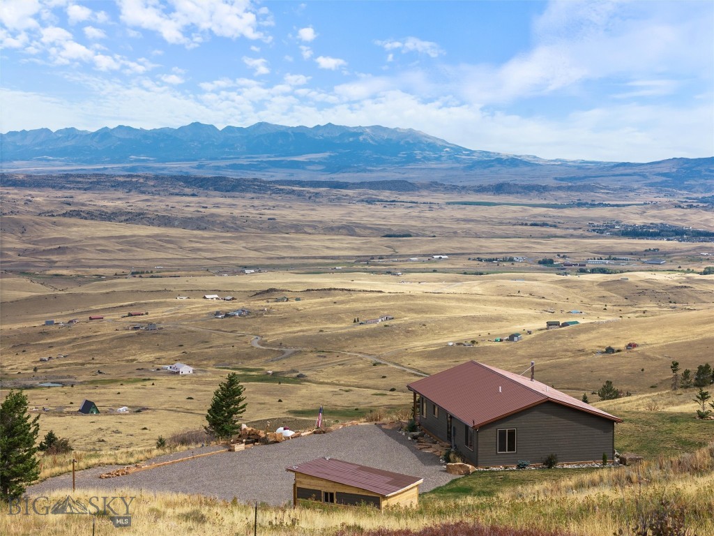 61 Antelope Flats, Livingston MT 59047