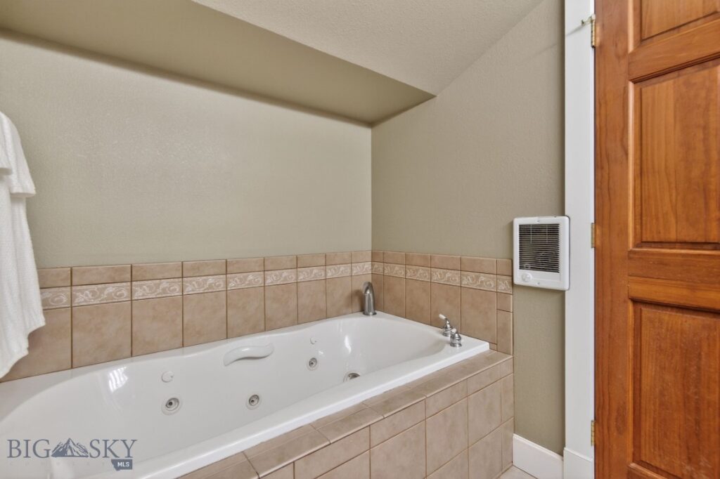 6190 Hauser Dam road, Helena MT 59602
