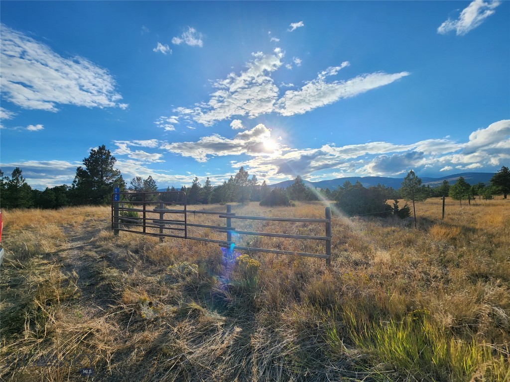 6325 Threemile Road, Helena MT 59602