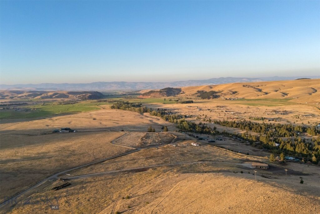 65 Gold Coin Road, Hall MT 59837