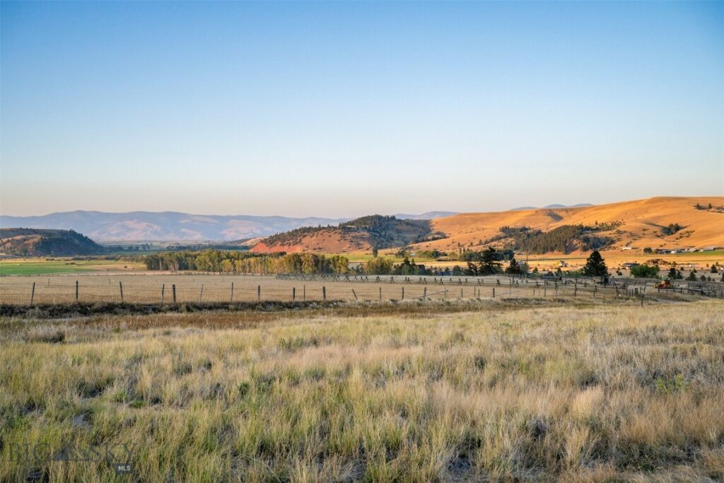 65 Gold Coin Road, Hall MT 59837