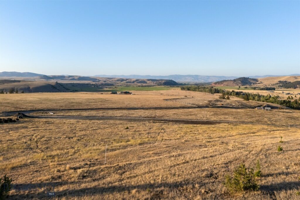 65 Gold Coin Road, Hall MT 59837