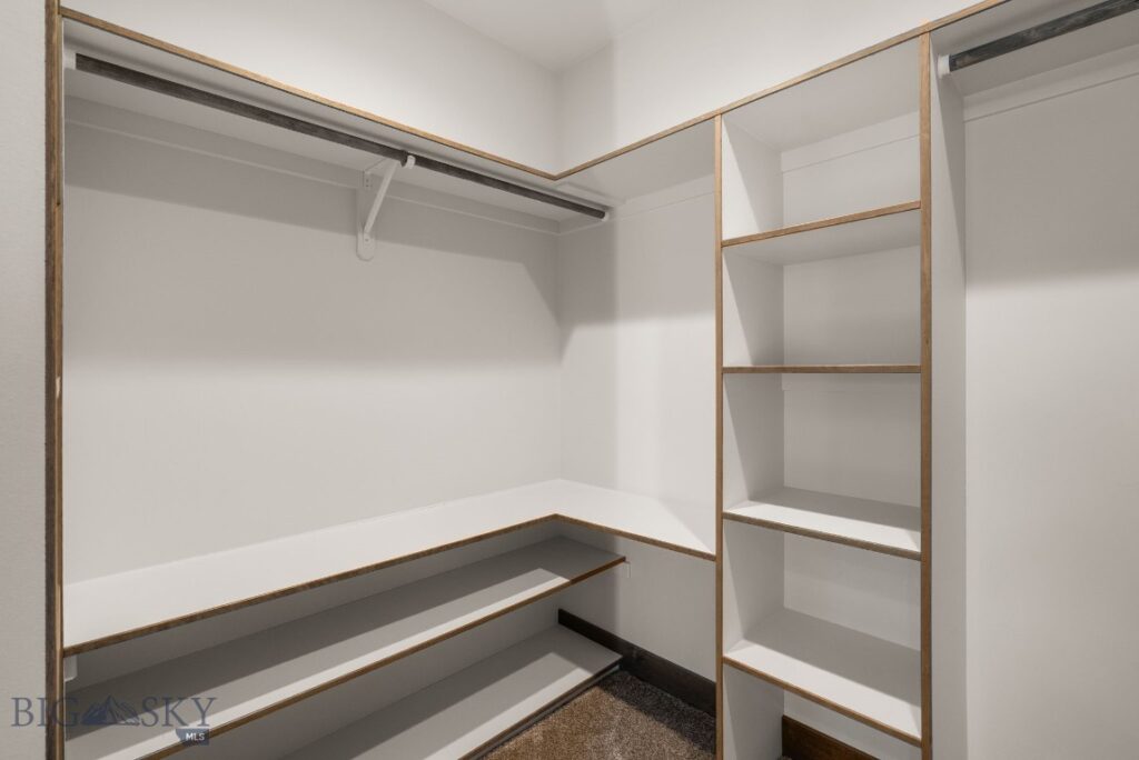 66 Oxbow Lane, Manhattan MT 59741