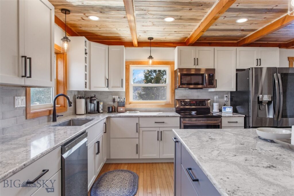 67658 MT-43 Highway, Wise River MT 59727