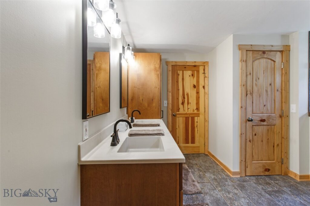 67658 MT-43 Highway, Wise River MT 59727