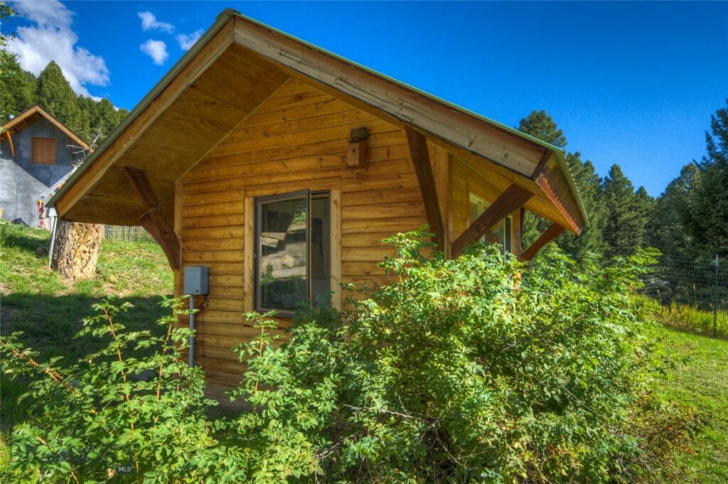 6780 Tepee Ridge Road, Bozeman MT 59715