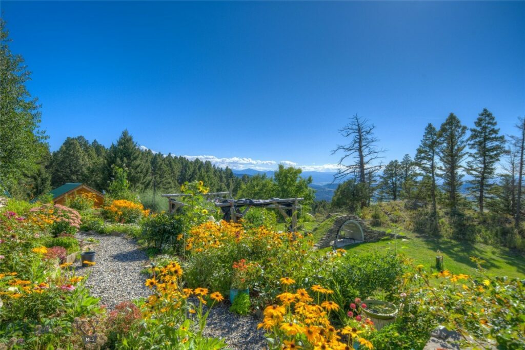 6780 Tepee Ridge Road, Bozeman MT 59715