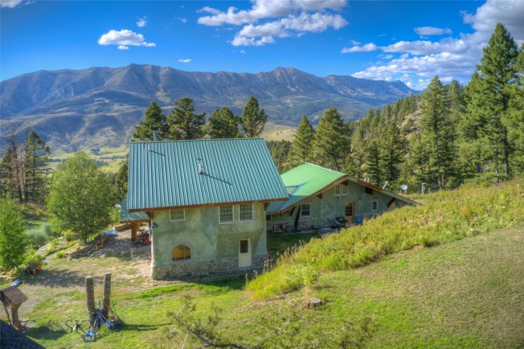 6780 Tepee Ridge Road, Bozeman MT 59715