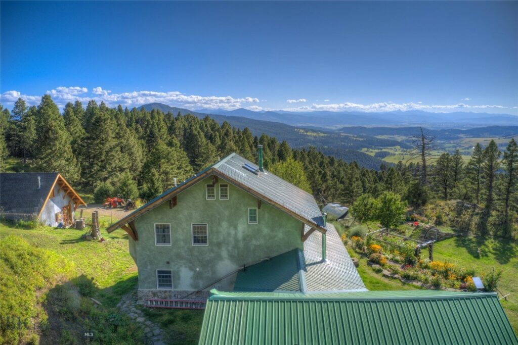 6780 Tepee Ridge Road, Bozeman MT 59715