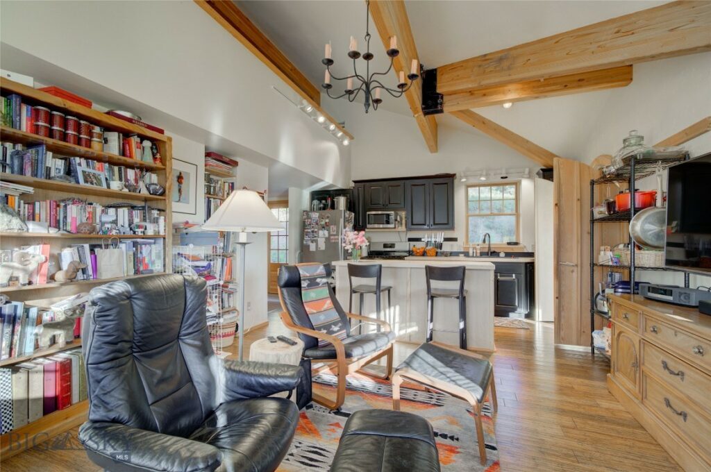 6780 Tepee Ridge Road, Bozeman MT 59715