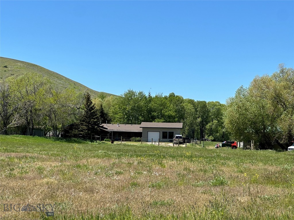 68 Bridger Creek Road, Reed Point MT 59069