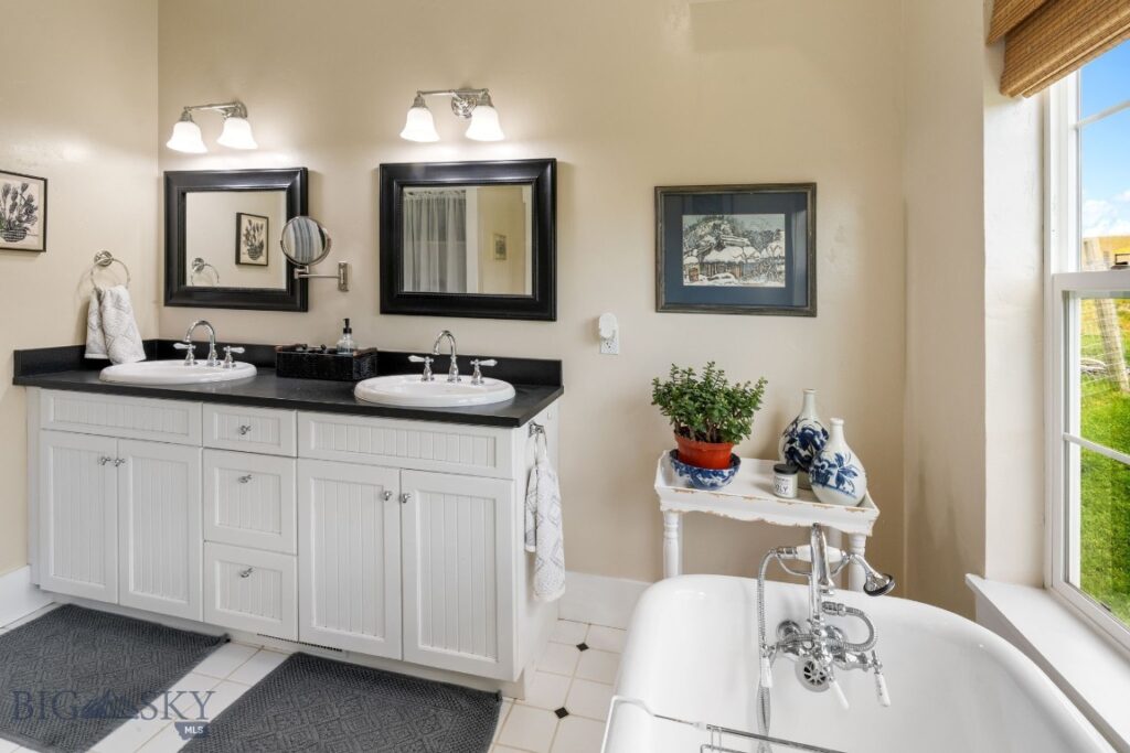 68 Rolling Glen Ranch Loop, Three Forks MT 59752