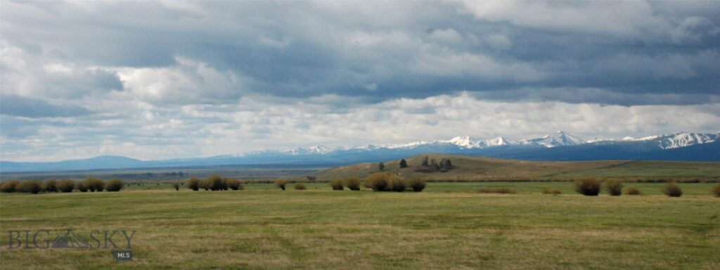 6800 Mussigbrod Lake Road, Wisdom MT 59761