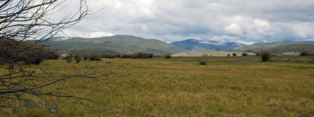 6800 Mussigbrod Lake Road, Wisdom MT 59761