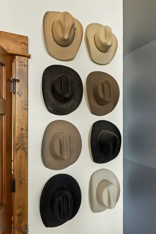 69 Upper Rainbow, Bozeman MT 59718