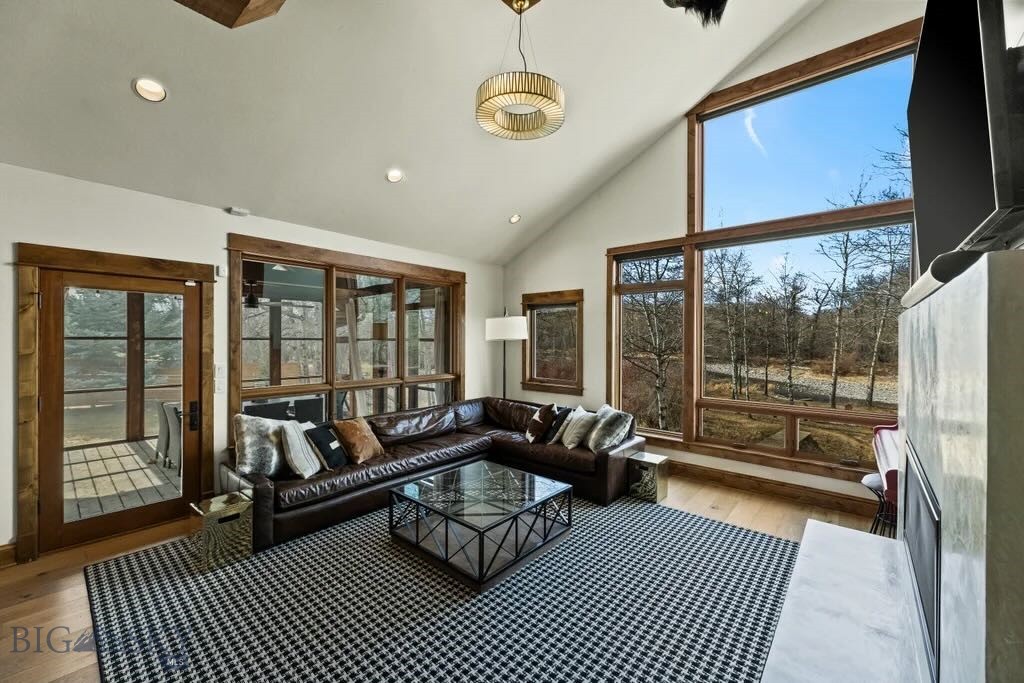 69 Upper Rainbow, Bozeman MT 59718