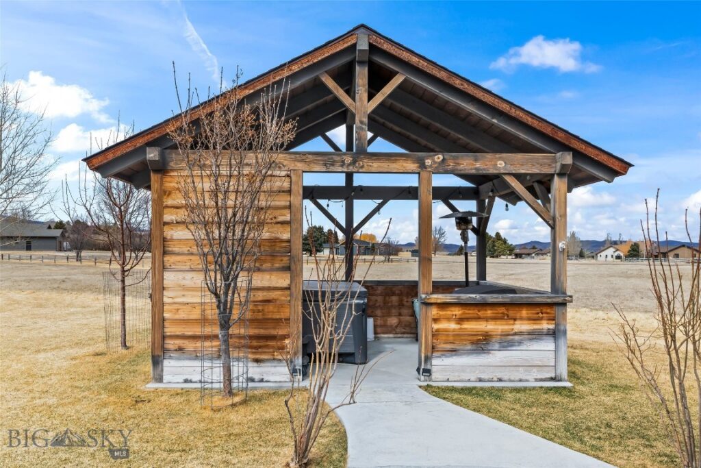 7 Madison Drive, Ennis MT 59729