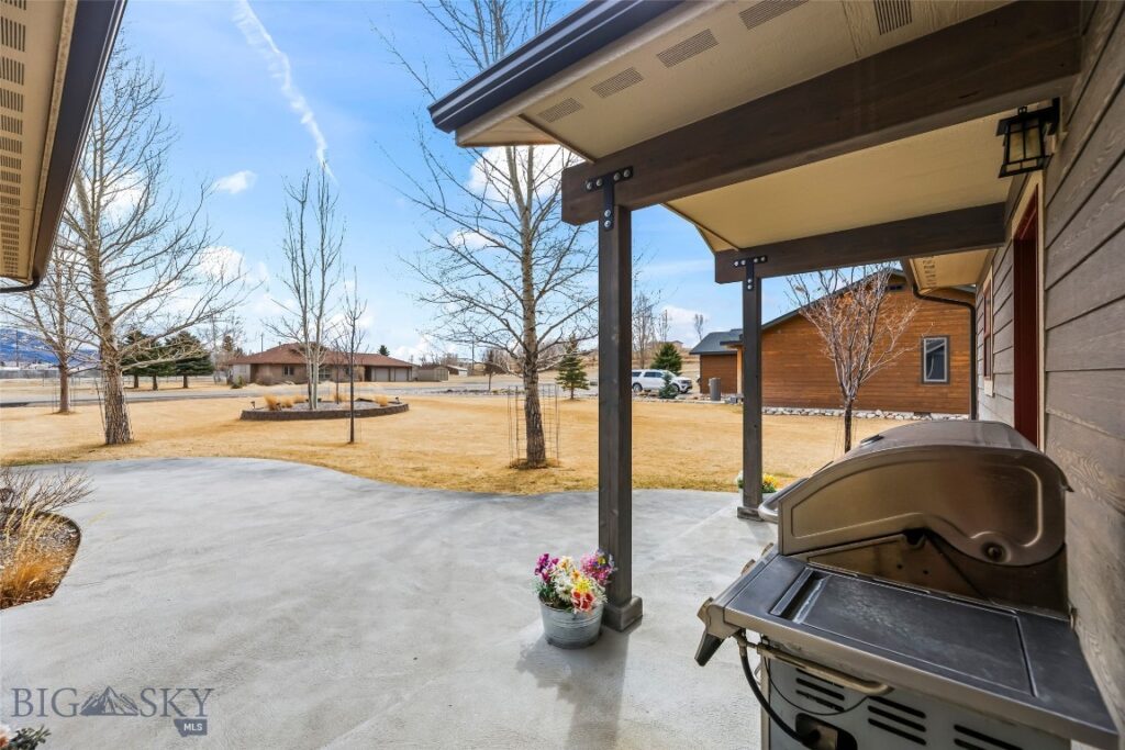 7 Madison Drive, Ennis MT 59729