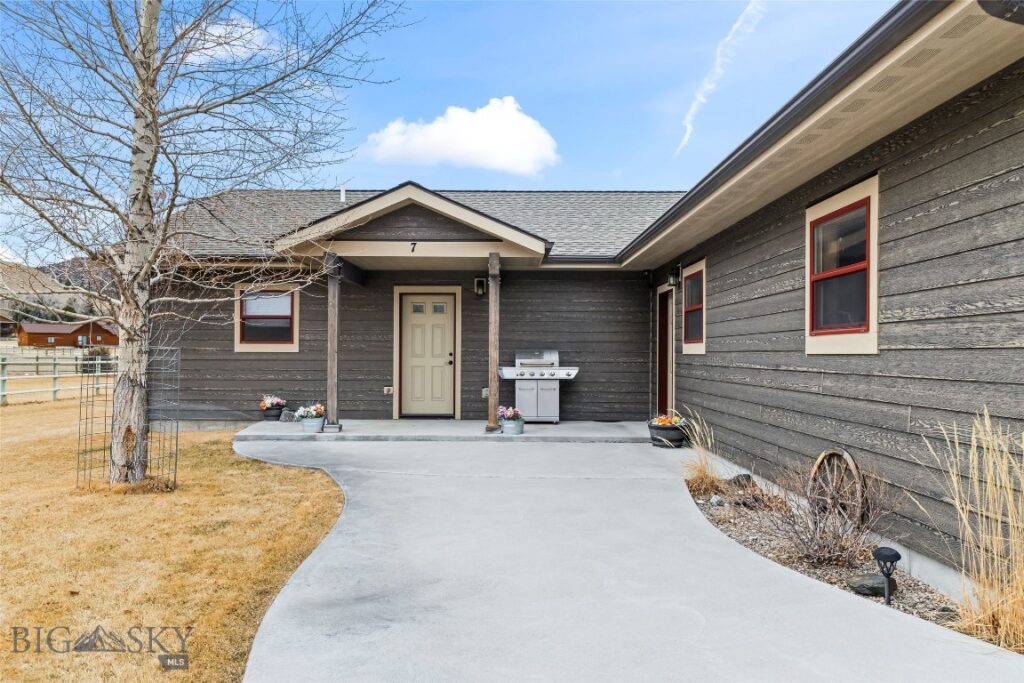 7 Madison Drive, Ennis MT 59729