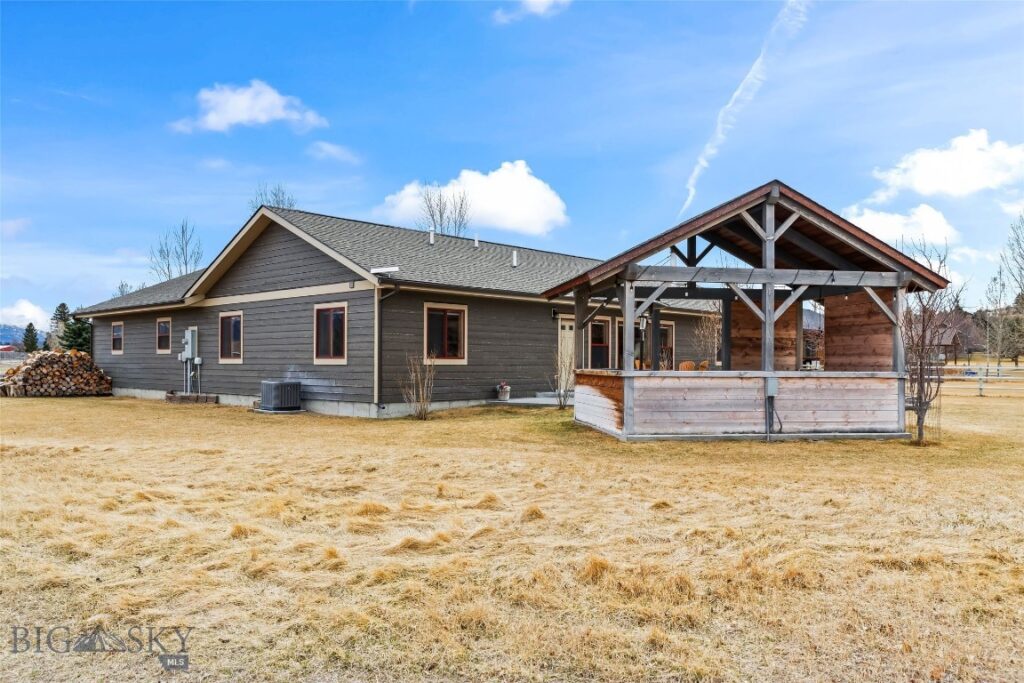 7 Madison Drive, Ennis MT 59729