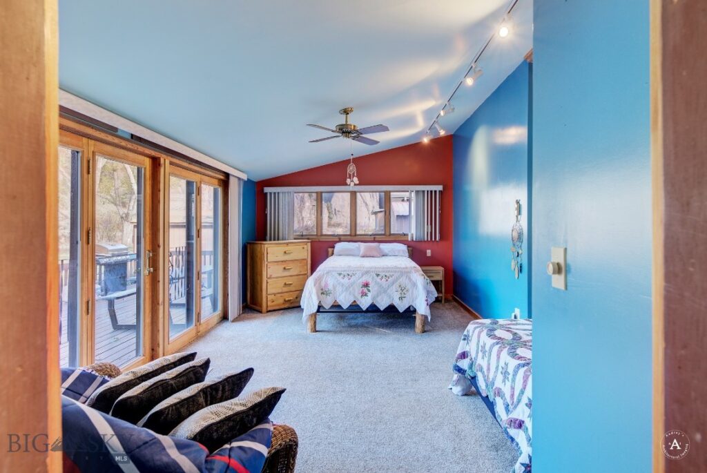 7 Meadow Lane, Cascade MT 59421