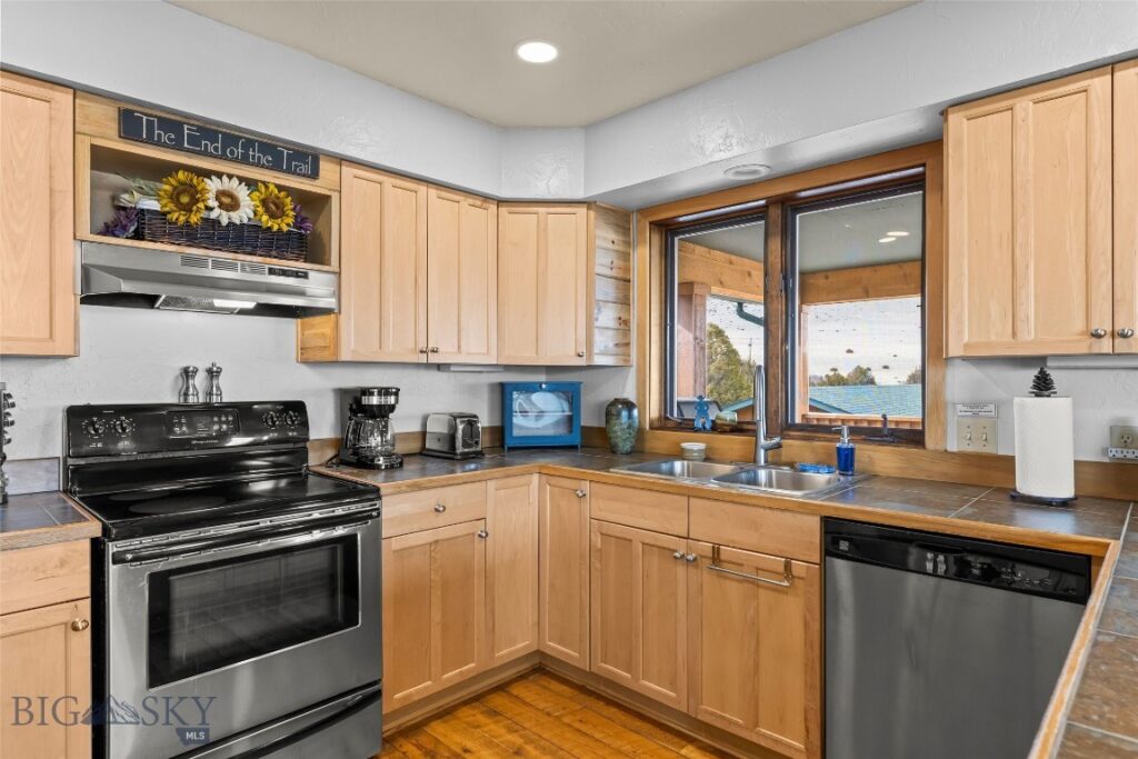 7 Cold Creek Loop Trail, Ennis MT 59729