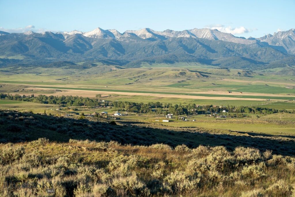 70 Shy rd, Wilsall MT 59086