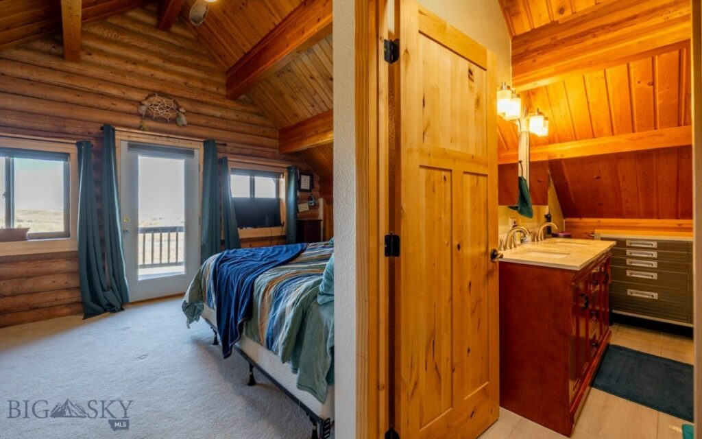 700 W River Street, Fromberg MT 59029