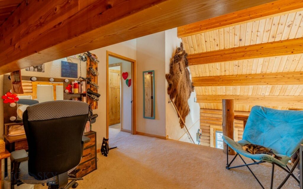 700 W River Street, Fromberg MT 59029