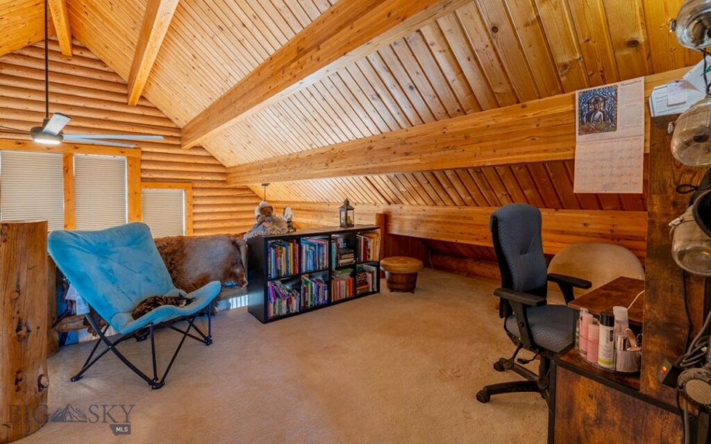 700 W River Street, Fromberg MT 59029