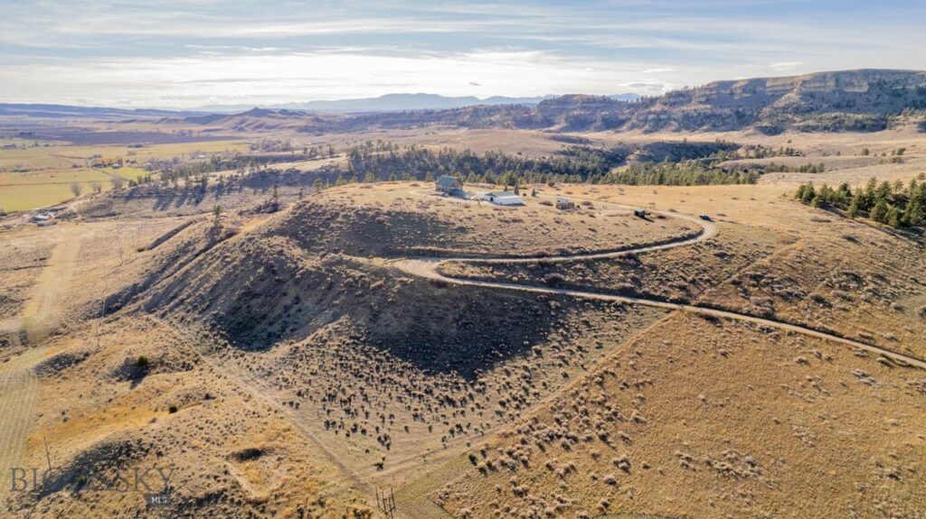 700 W River Street, Fromberg MT 59029