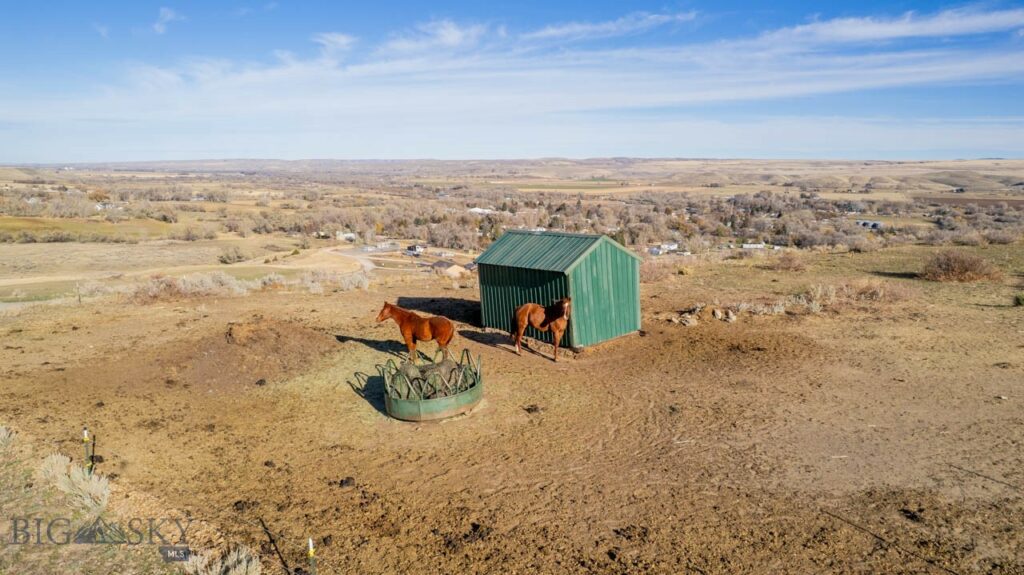 700 W River Street, Fromberg MT 59029