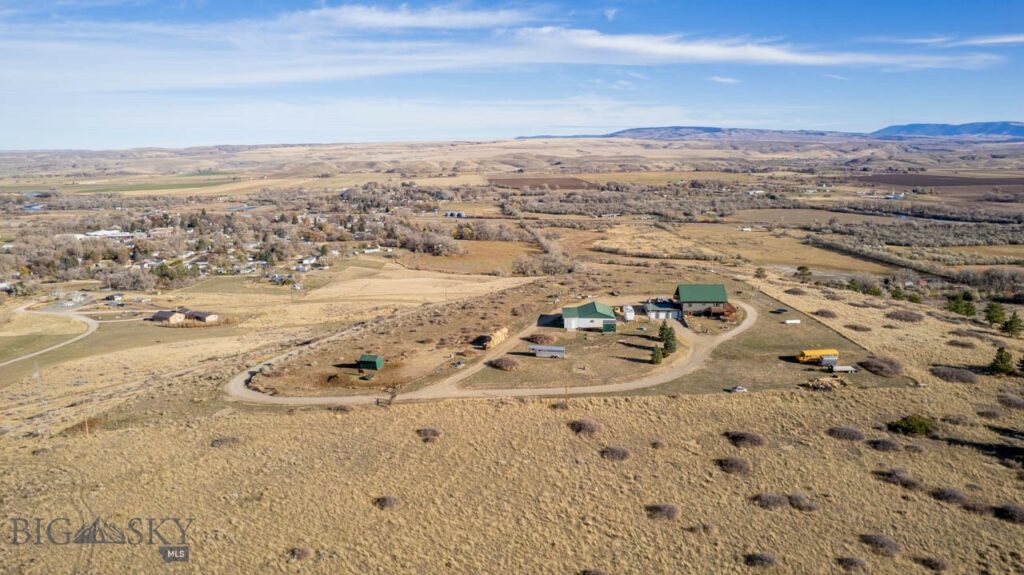 700 W River Street, Fromberg MT 59029
