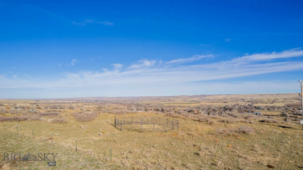 700 W River Street, Fromberg MT 59029