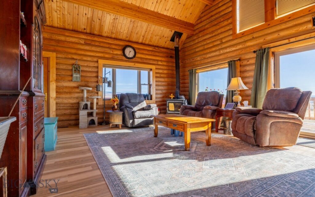 700 W River Street, Fromberg MT 59029