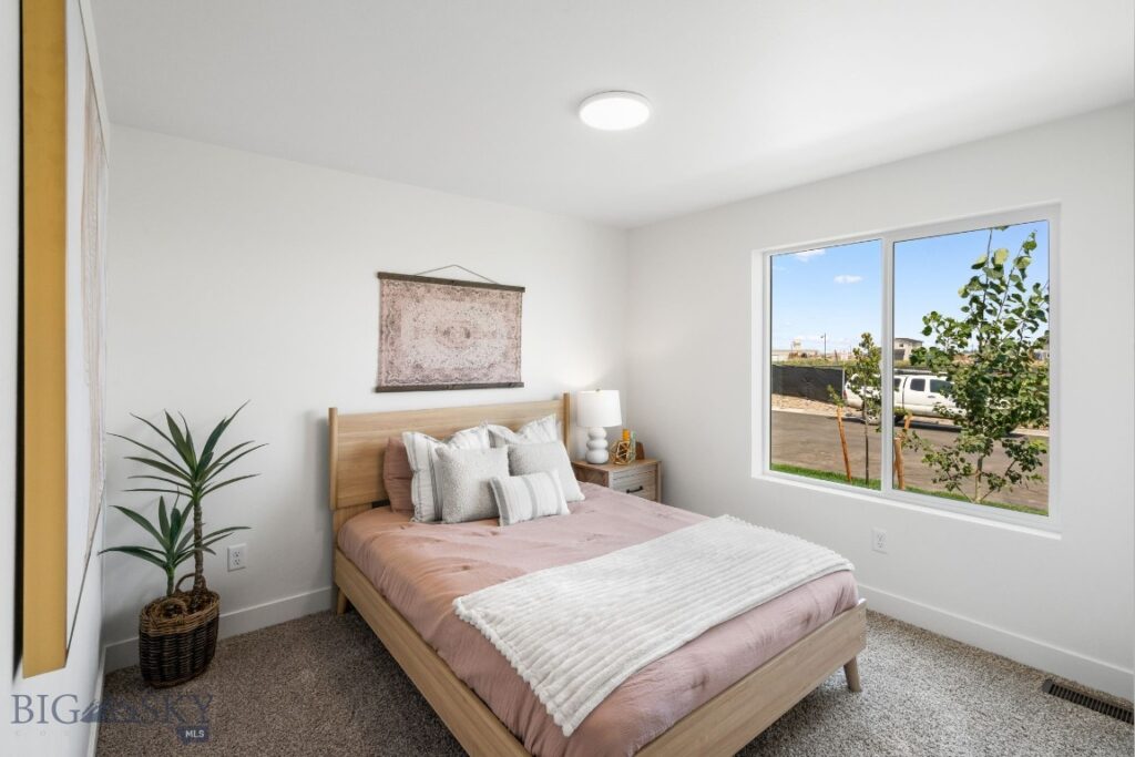 703 Spaniel Lane, Belgrade MT 59714