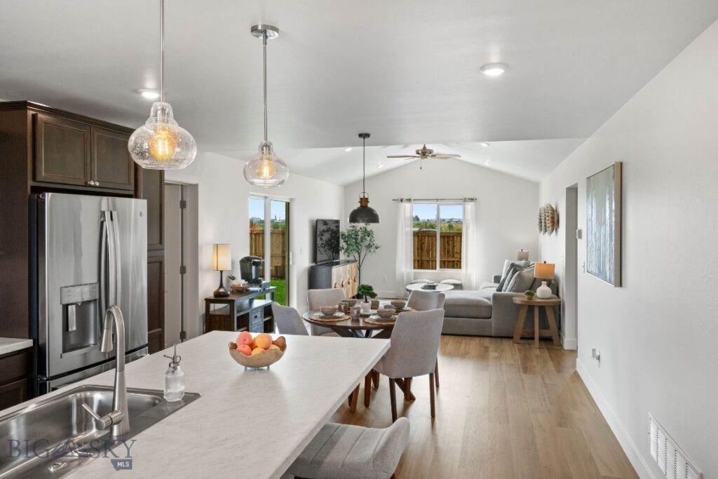 703 Spaniel Lane, Belgrade MT 59714