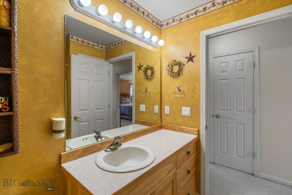 7055 Skylark Drive, Manhattan MT 59741